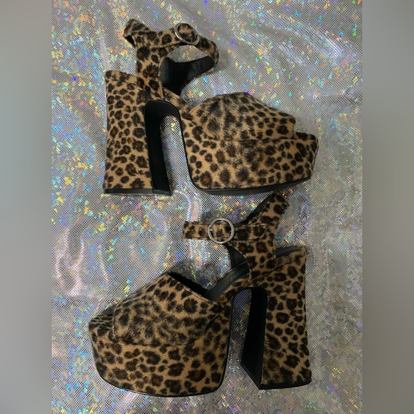 Sugar Thrillz Shoes - Sugar Thrillz Wild Leopard Platform Sandals